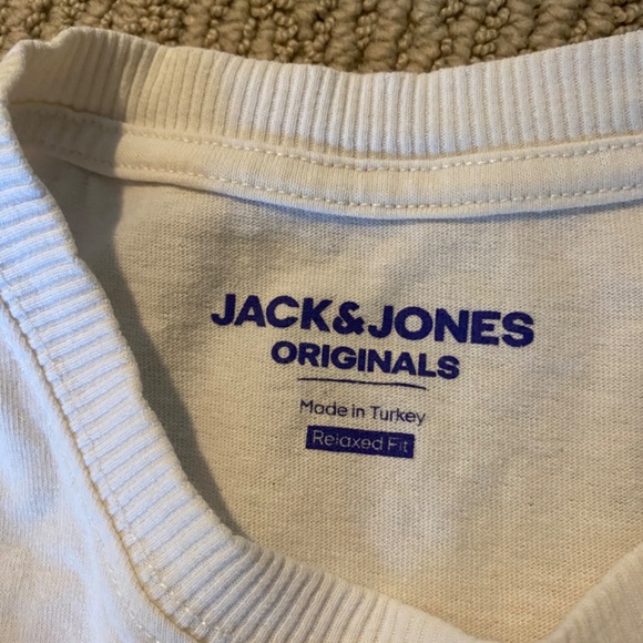 Y2K White Jack & Jones Graphic Tee Shirt - Picture 3 of 5
